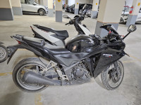 Black Honda CBR 250R