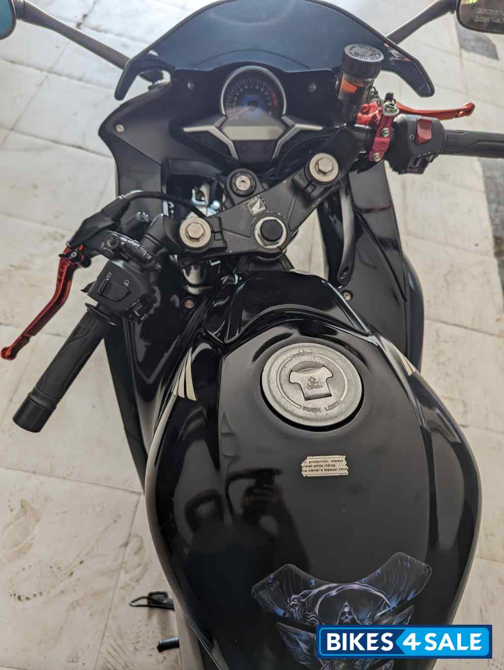Black Honda CBR 250R