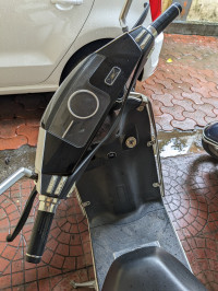 BGauss B8 Lithium Ion