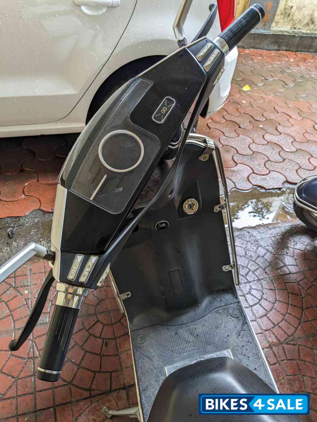 BGauss B8 Lithium Ion