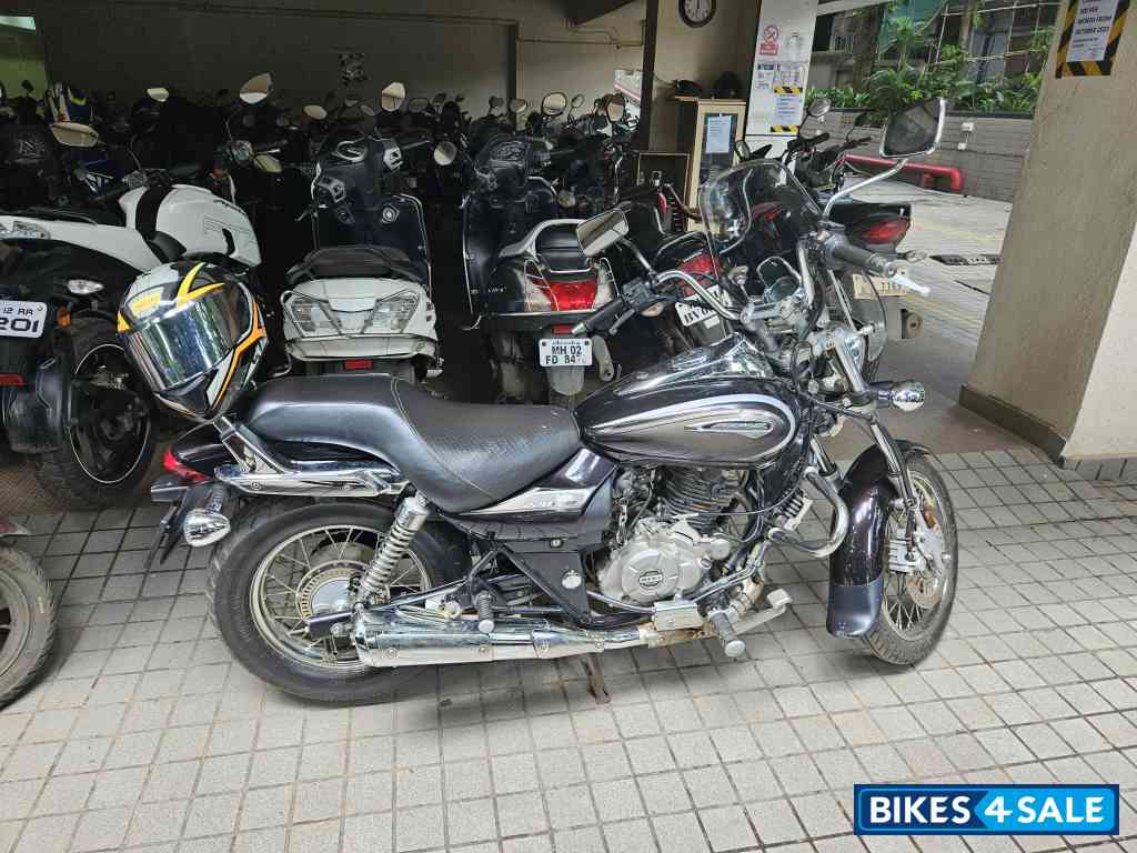 Bajaj Avenger Cruise 220 BS6