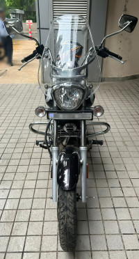 Bajaj Avenger Cruise 220 BS6