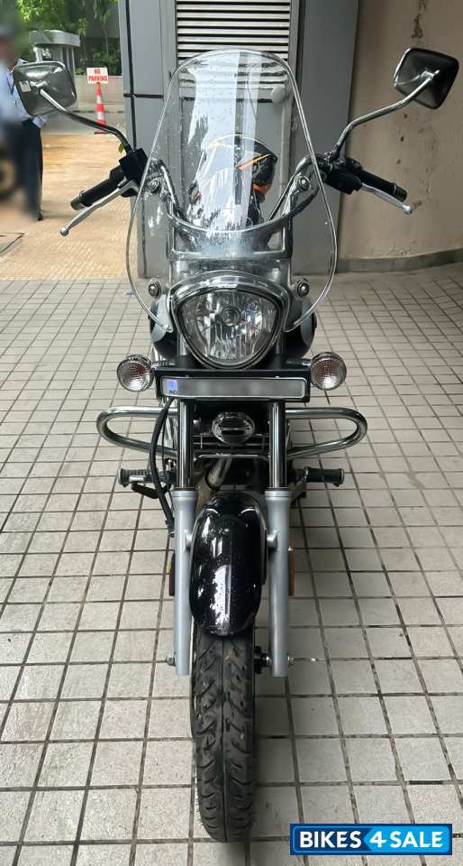 Bajaj Avenger Cruise 220 BS6