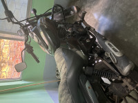 Black Bajaj Avenger 180 DTS-i