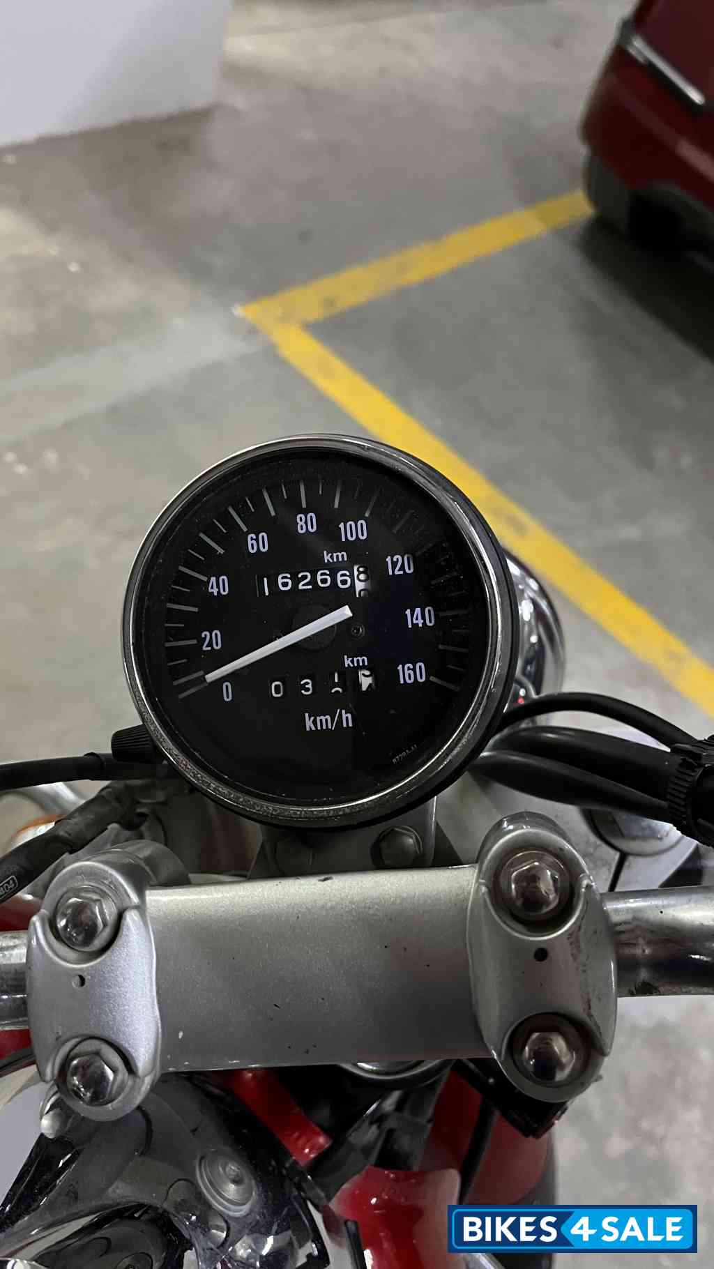 Bajaj Avenger 220 DTS-i Bajaj Avenger 220 DTS-i