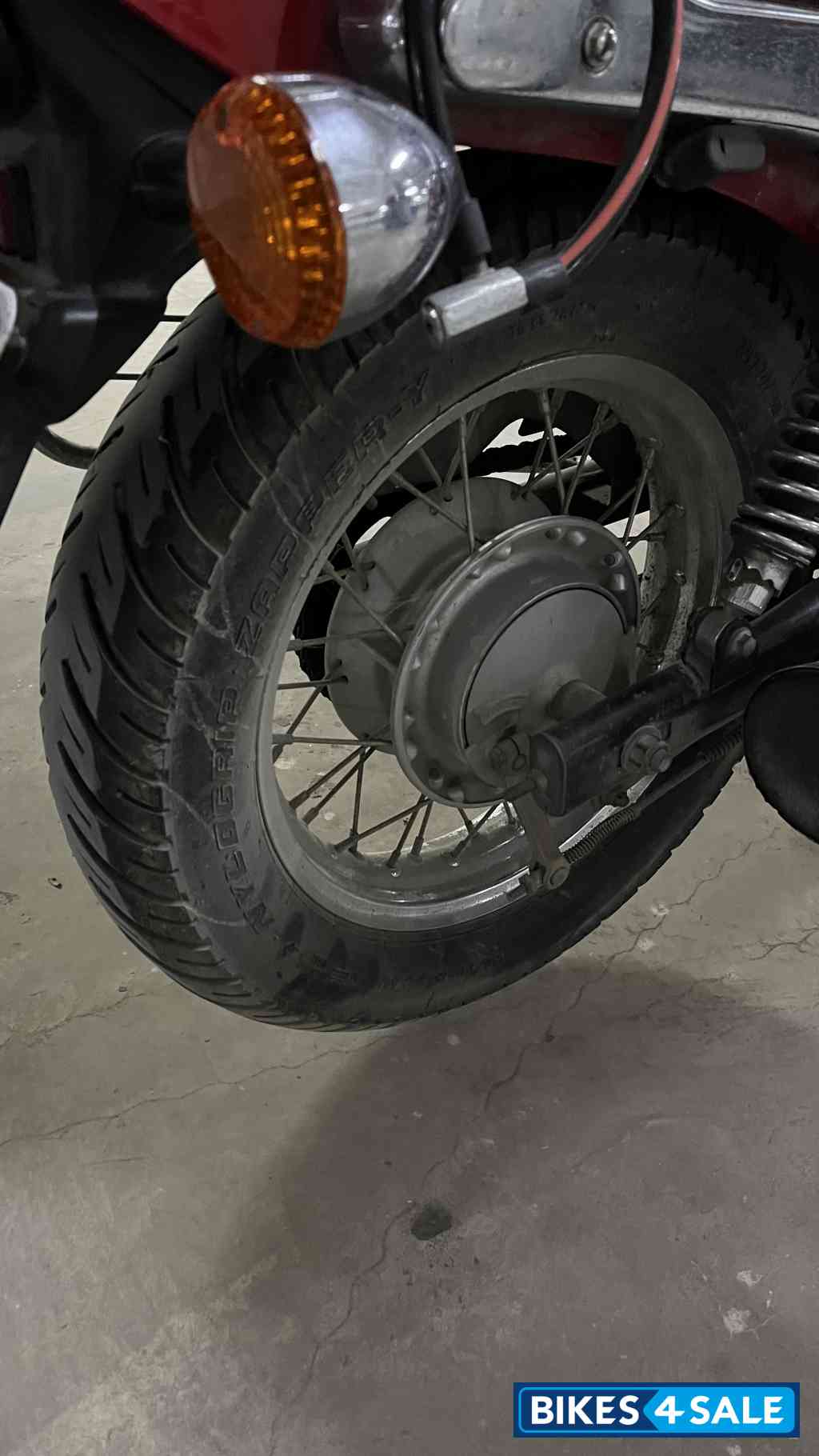 Bajaj Avenger 220 DTS-i Bajaj Avenger 220 DTS-i