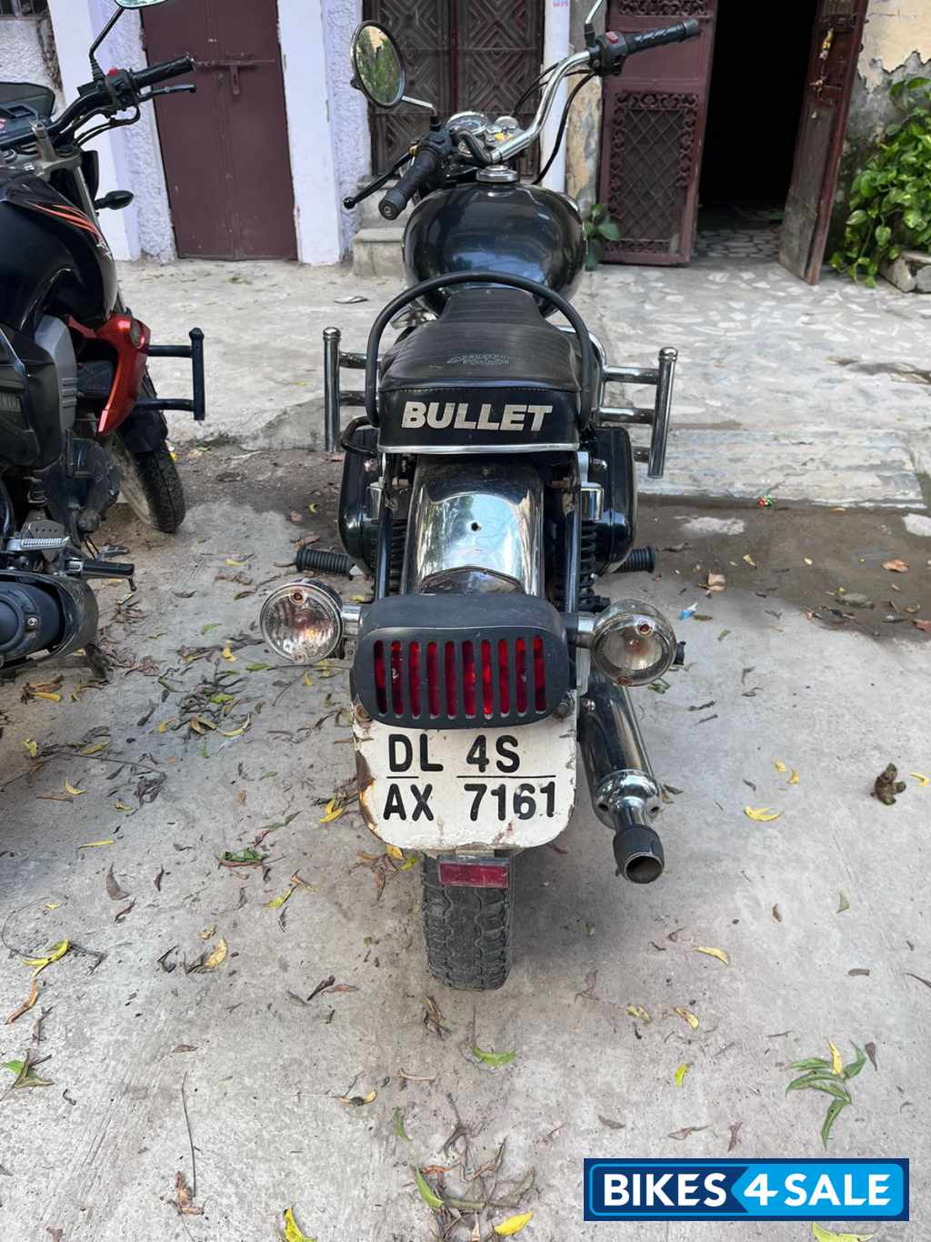 Greenish Black Royal Enfield Bullet Standard 350