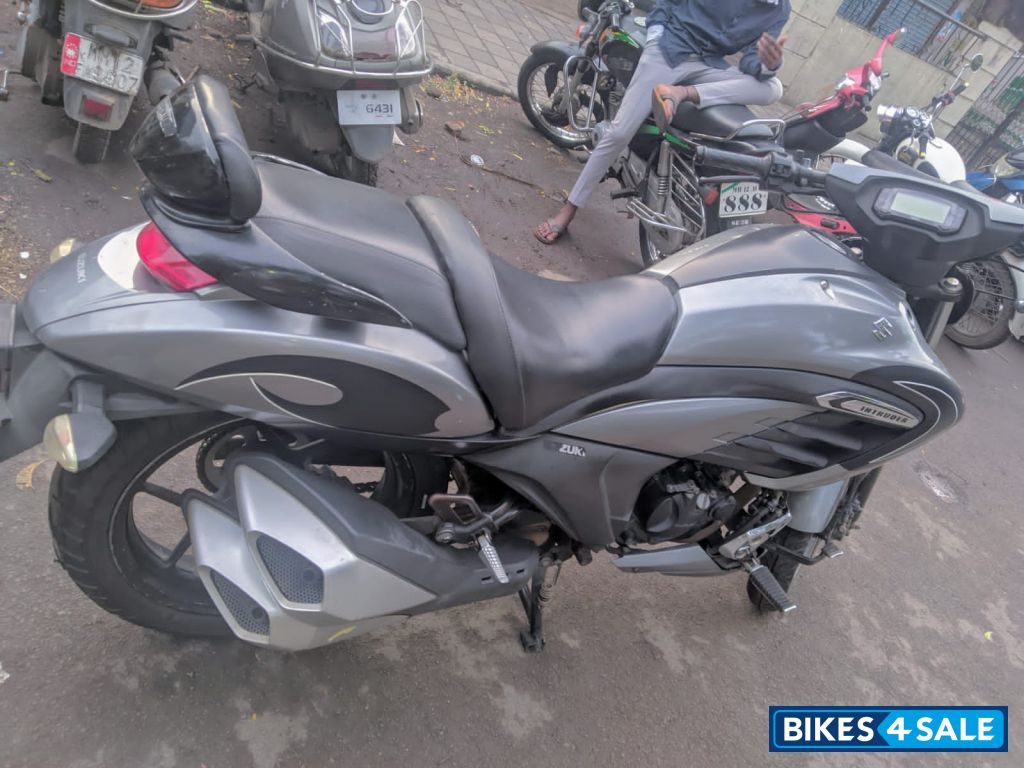 Suzuki Intruder 150 Suzuki Intruder 150