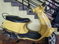 Vespa VXL 125