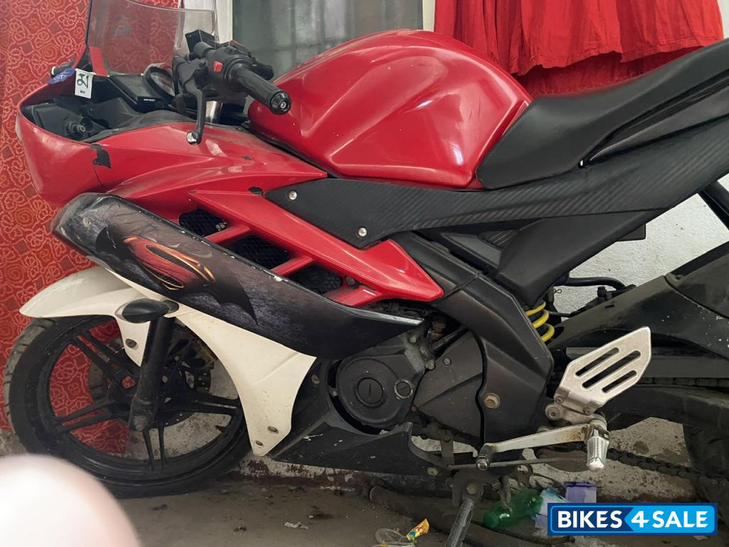 Red Yamaha YZF R15 V2