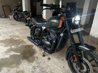 Hunter Green Yezdi Roadster Dark