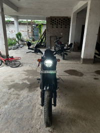 Hunter Green Yezdi Roadster Dark