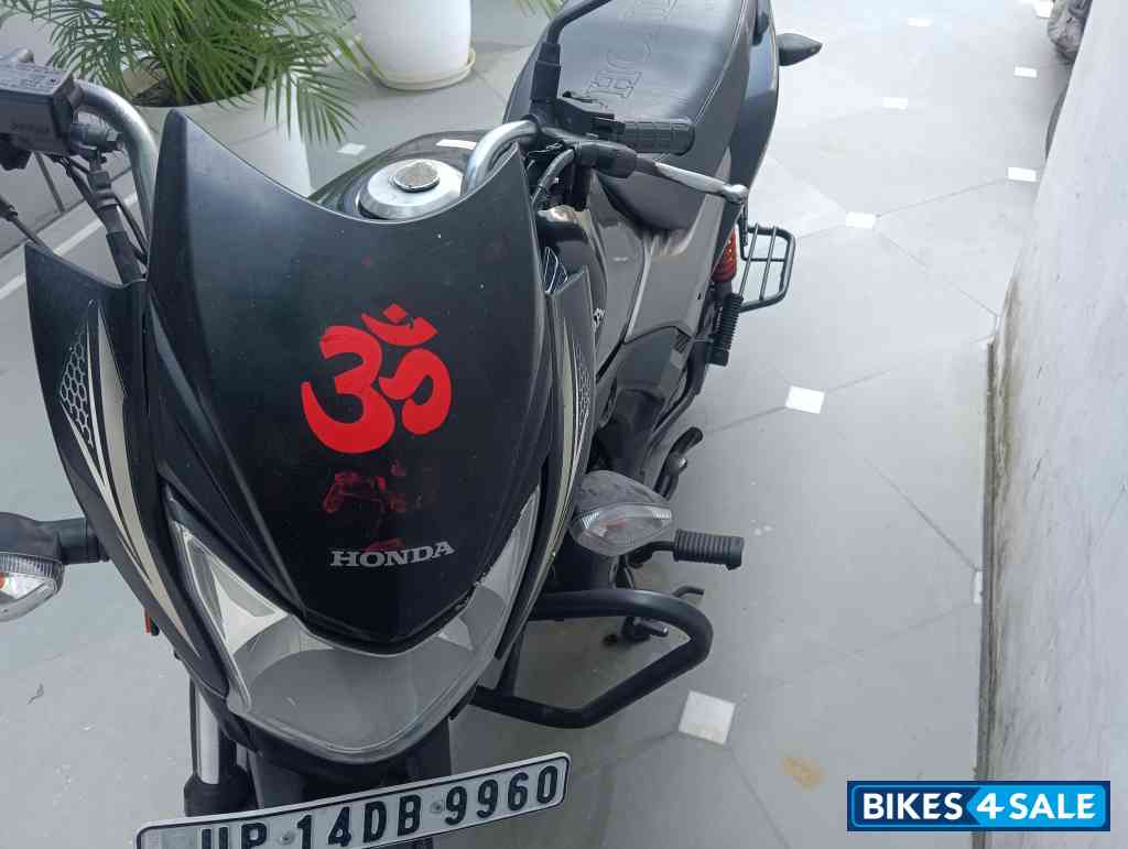 Black Honda SP125 Black Honda SP125