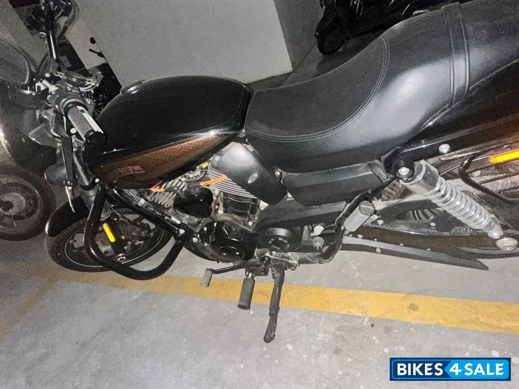 Harley Davidson Street 750