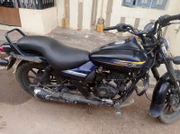 Black Bajaj Avenger Street 150