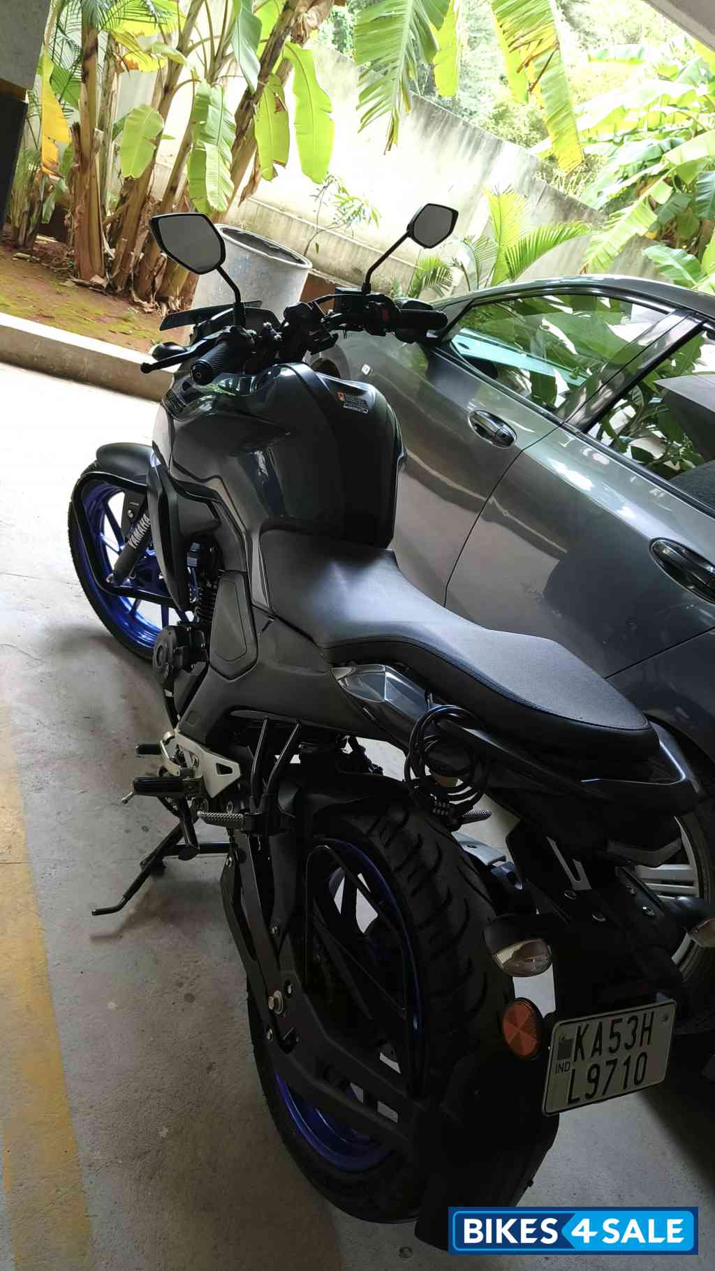 Grey Yamaha FZ-S FI V3 BS6