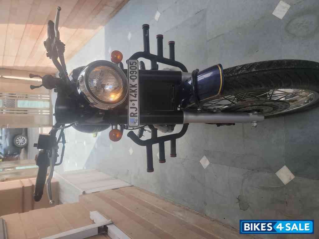 Jawa forty two BS6 Jawa forty two BS6