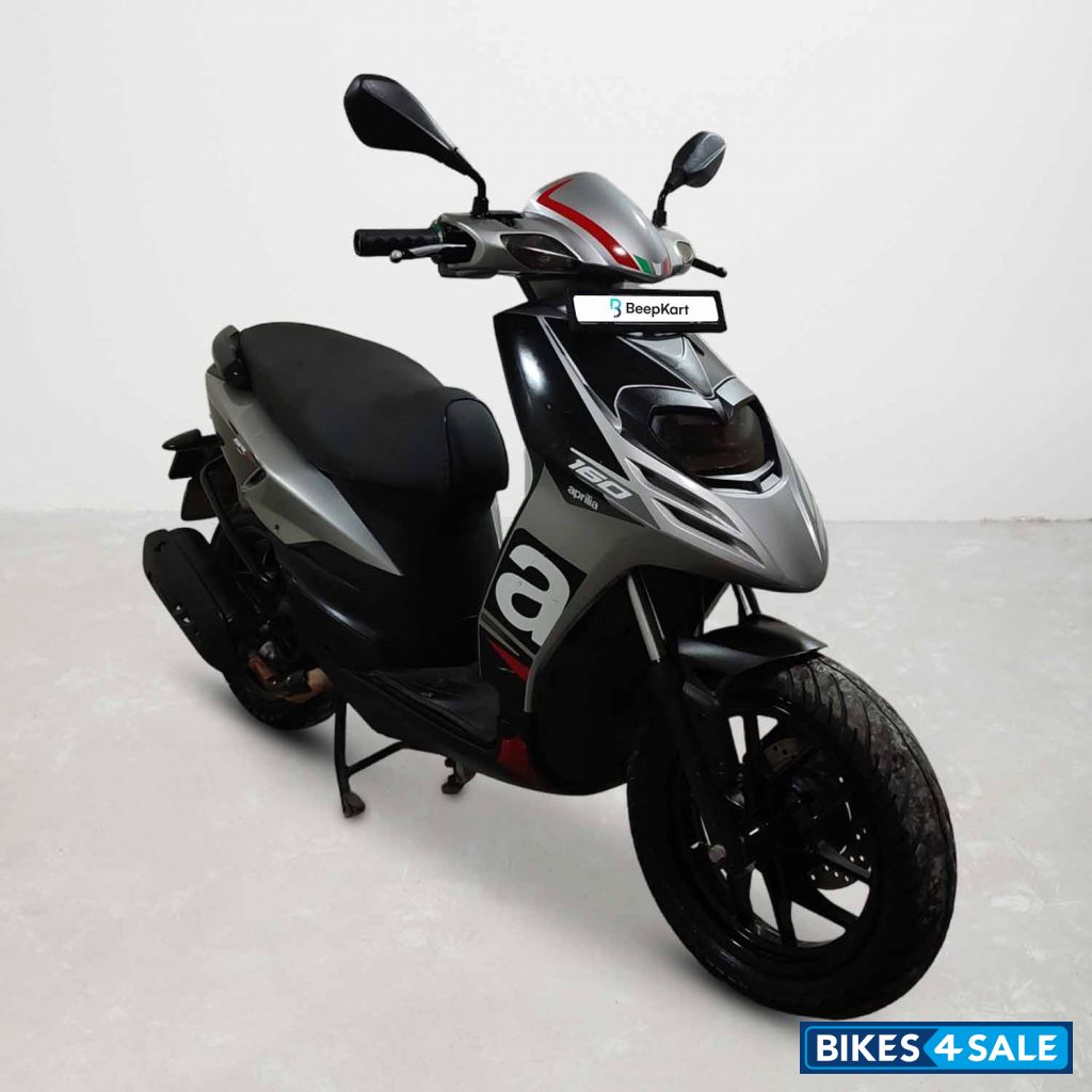 Aprilia SR 160 Std ABS