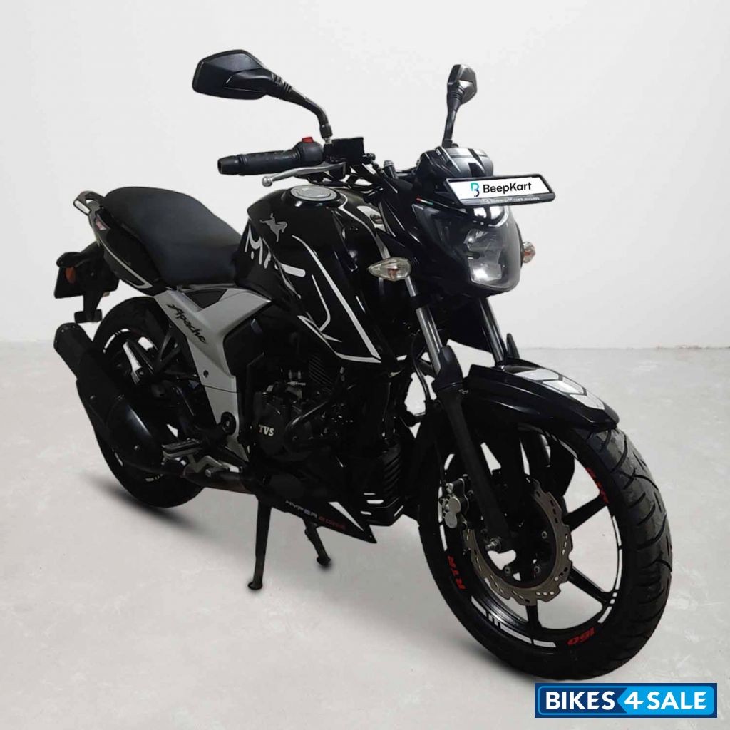 TVS Apache RTR 160 4V
