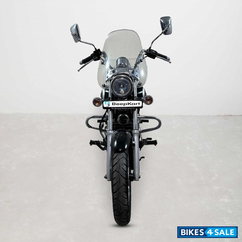 Bajaj Avenger Cruise 220