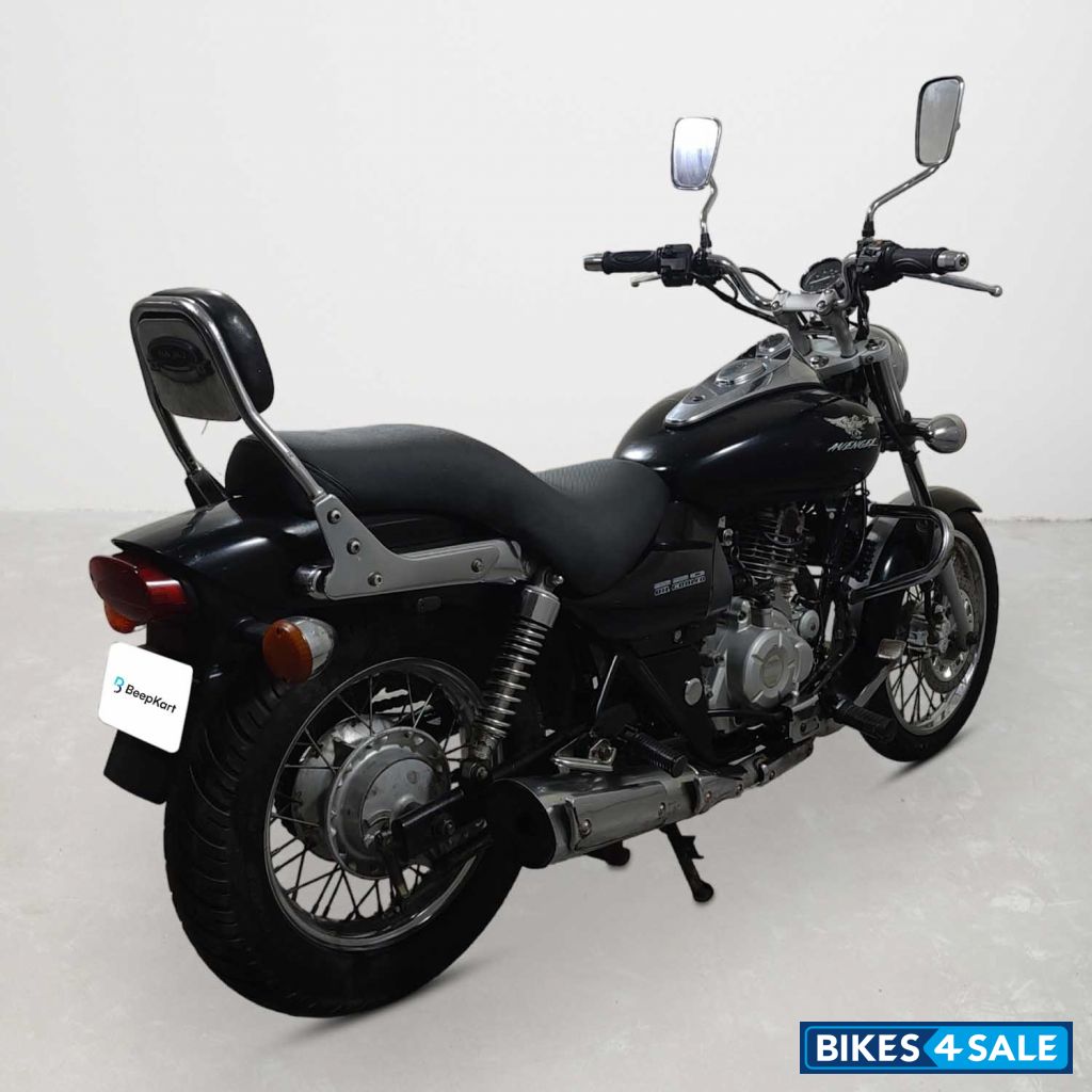 Bajaj Avenger Avenger