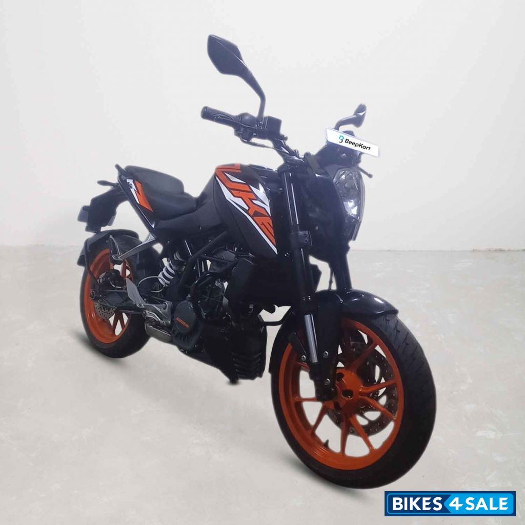 KTM Duke 125
