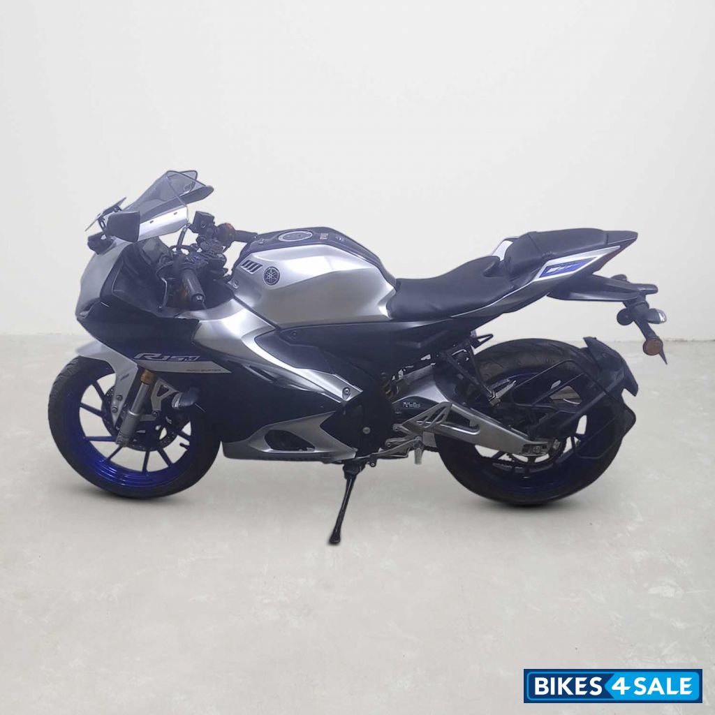 Yamaha YZF R15