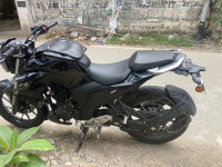 Yamaha FZ25