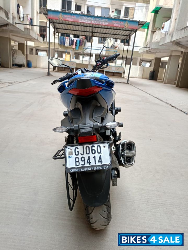 Signature Blue Suzuki Gixxer 250 BS6