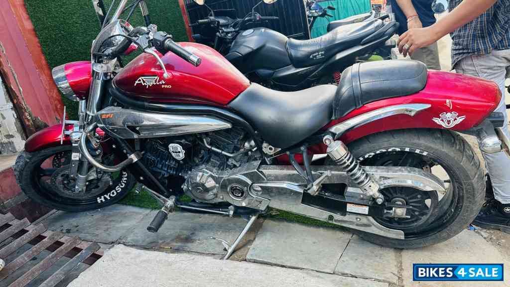 Hyosung Aquila Pro 650