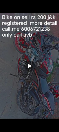 Bajaj Pulsar RS 200 ABS