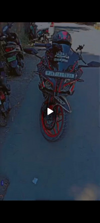 Bajaj Pulsar RS 200 ABS
