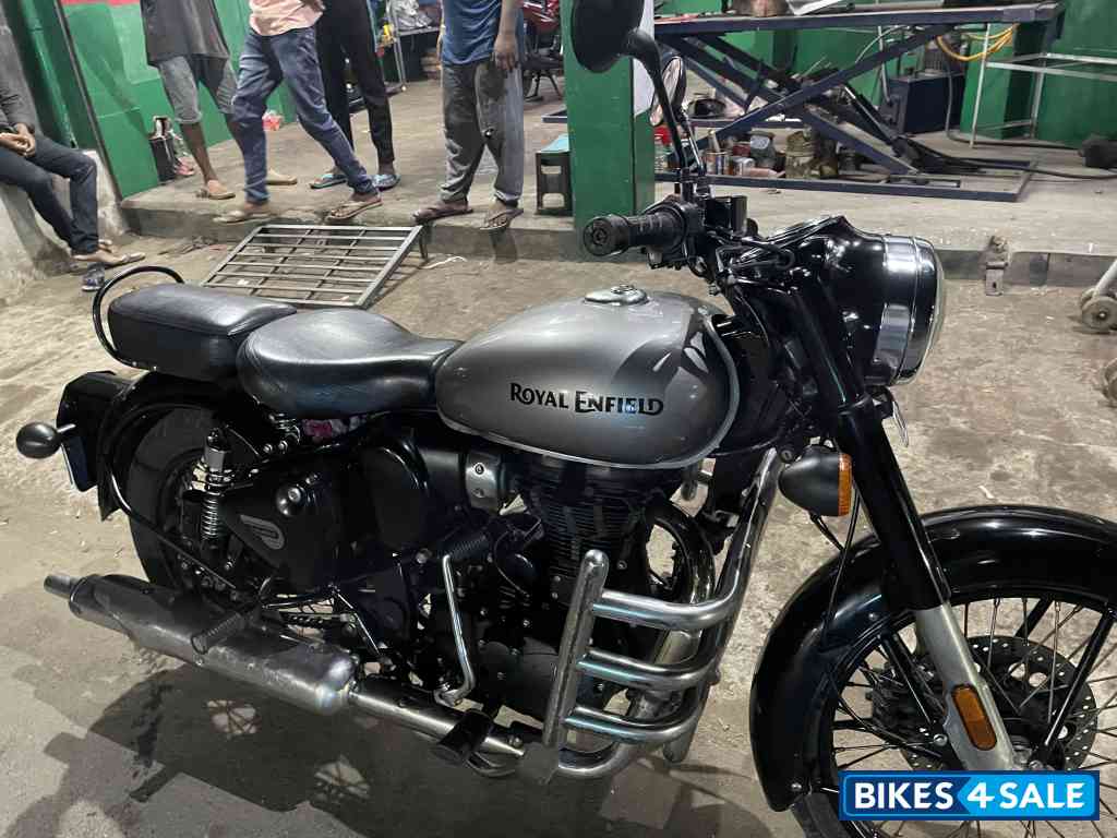 Royal Enfield Classic 350 Single Channel BS6