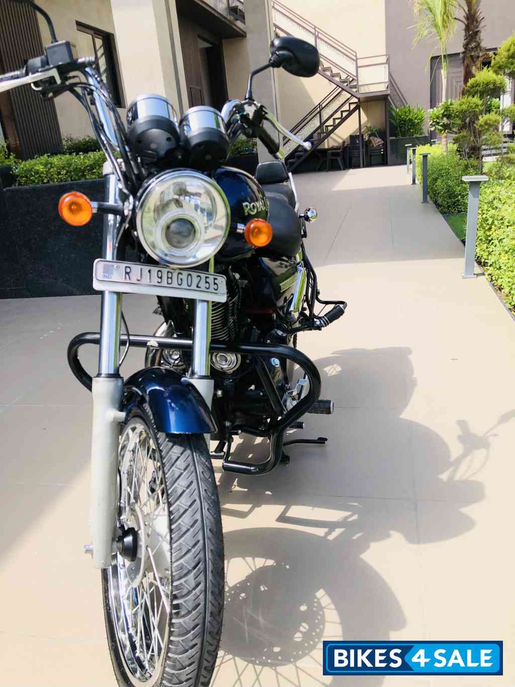 Blue Royal Enfield Thunderbird 500