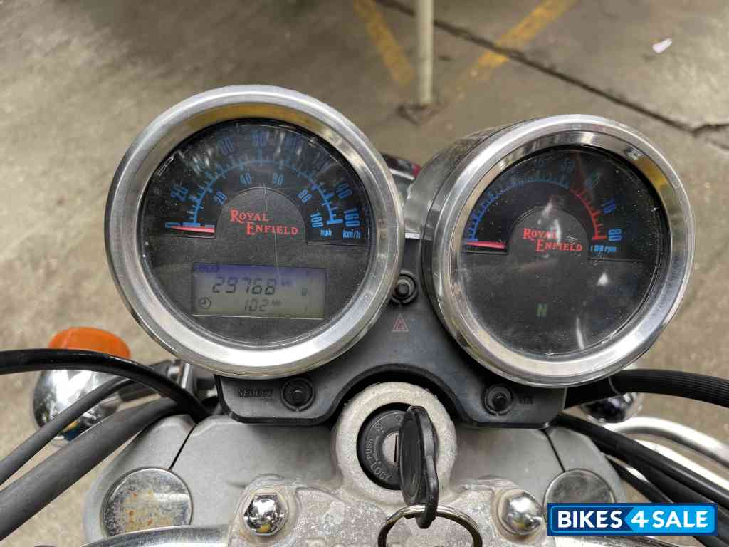 Royal Enfield Thunderbird 350 Royal Enfield Thunderbird 350