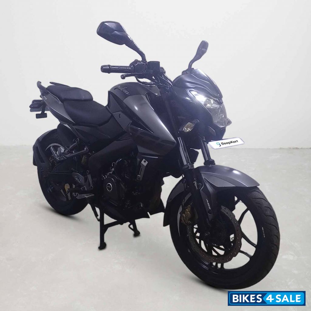 Bajaj Pulsar NS200