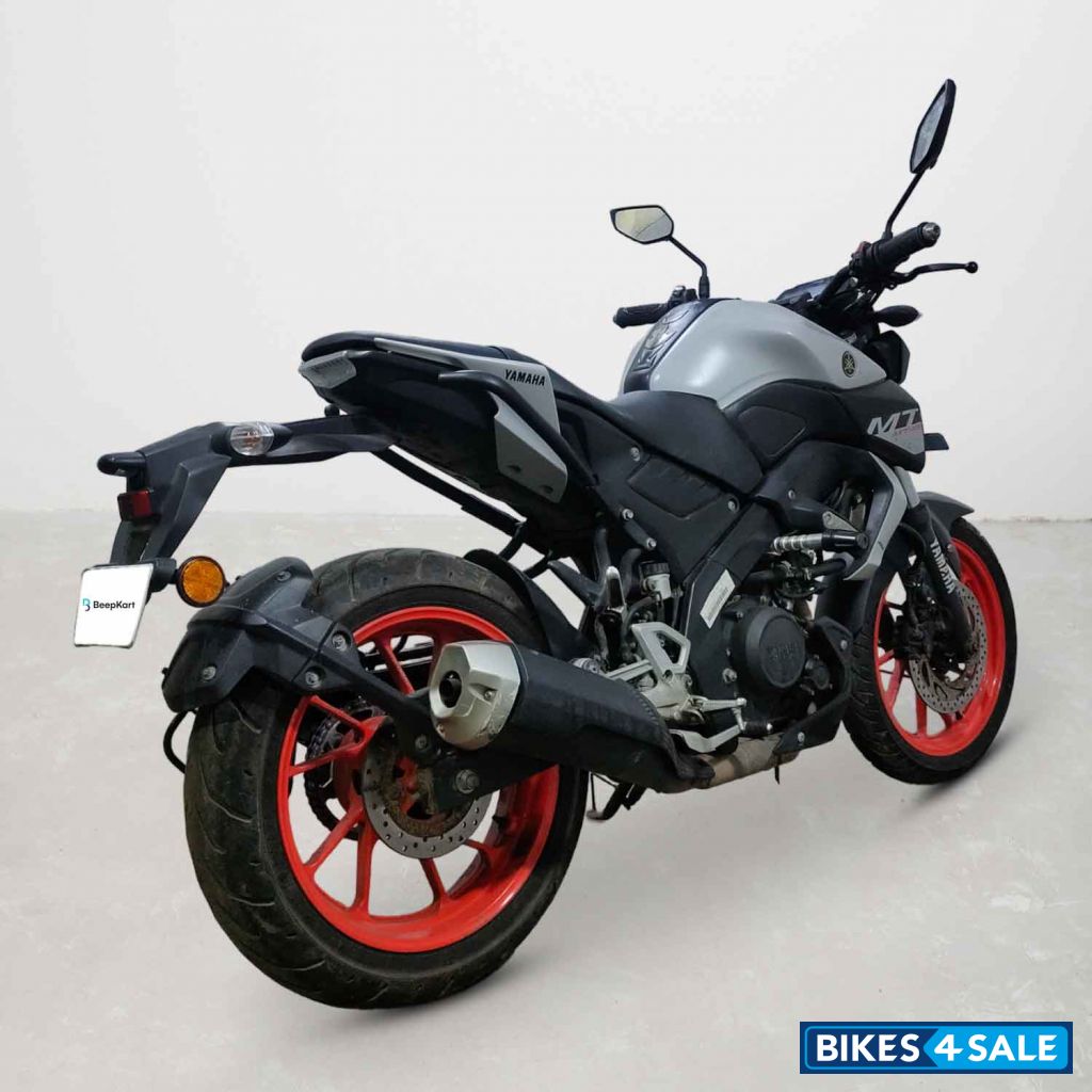 Yamaha MT-15