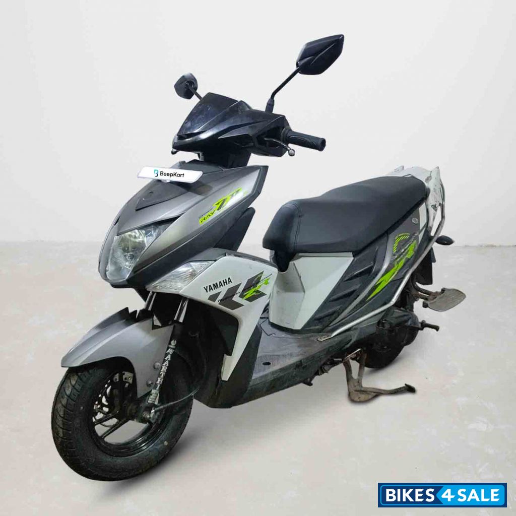 Yamaha Ray Z