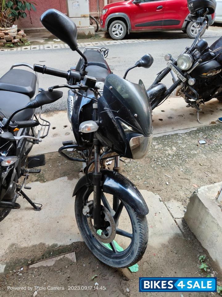 Black Bajaj Pulsar 150 DTSi