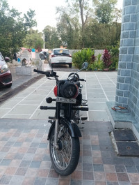 Redditch Red Royal Enfield Classic 350 Redditch Red