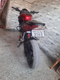 Red Bajaj Pulsar 200 NS