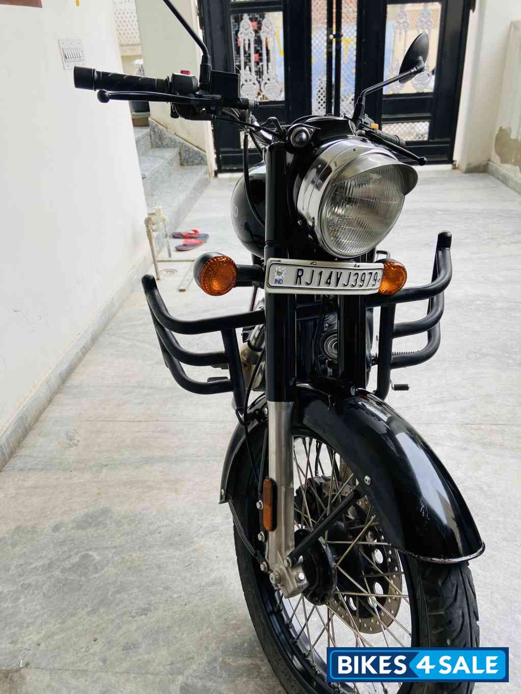 Royal Enfield Classic 350 Single Channel BS6
