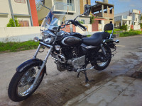 Bajaj Avenger