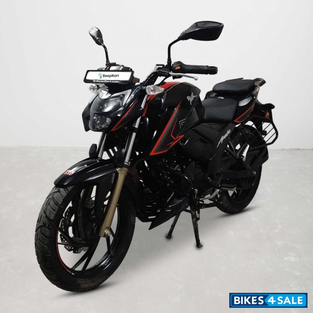 TVS Apache RTR 200 4V