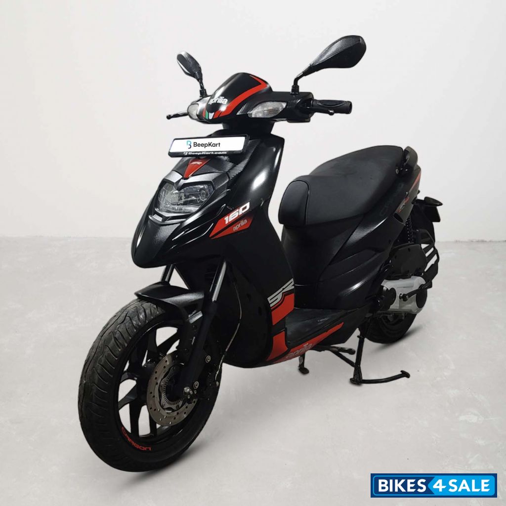 Aprilia SR 160 Std ABS