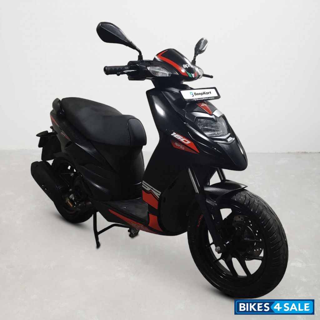 Aprilia SR 160 Std ABS