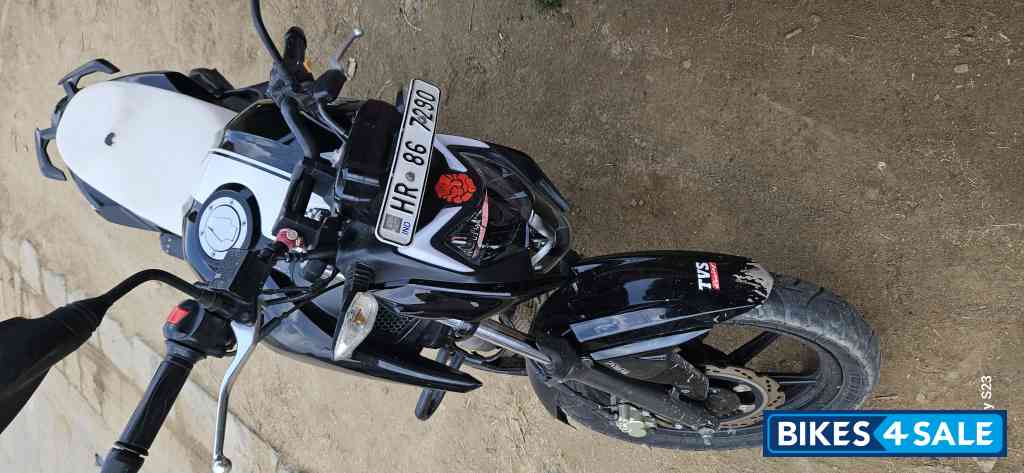 TVS Apache RTR 160 4V