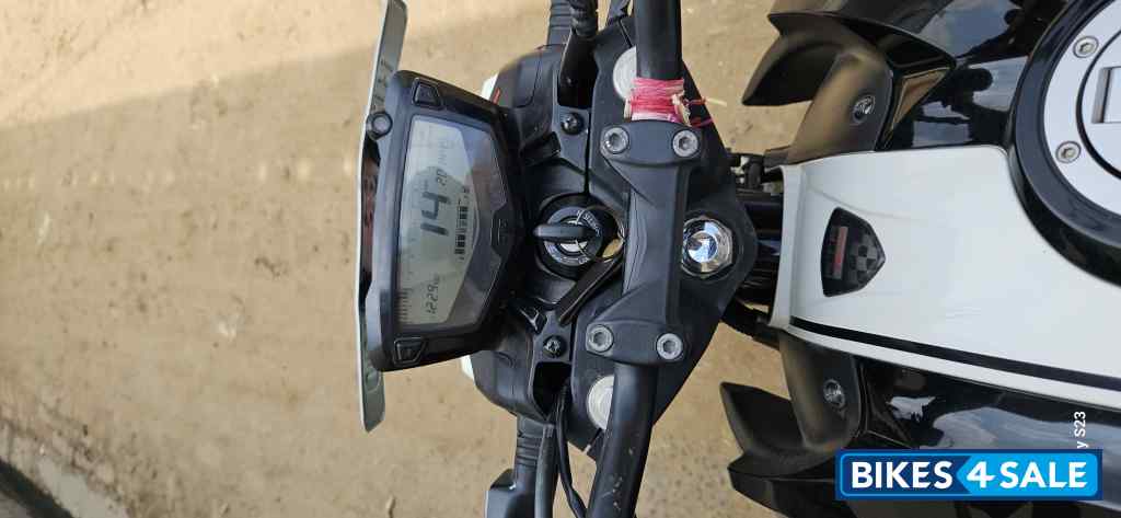 TVS Apache RTR 160 4V