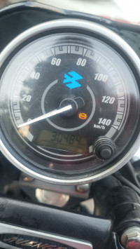 Metallic Black Bajaj Avenger Street 160