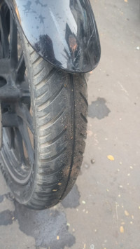 Metallic Black Bajaj Avenger Street 160